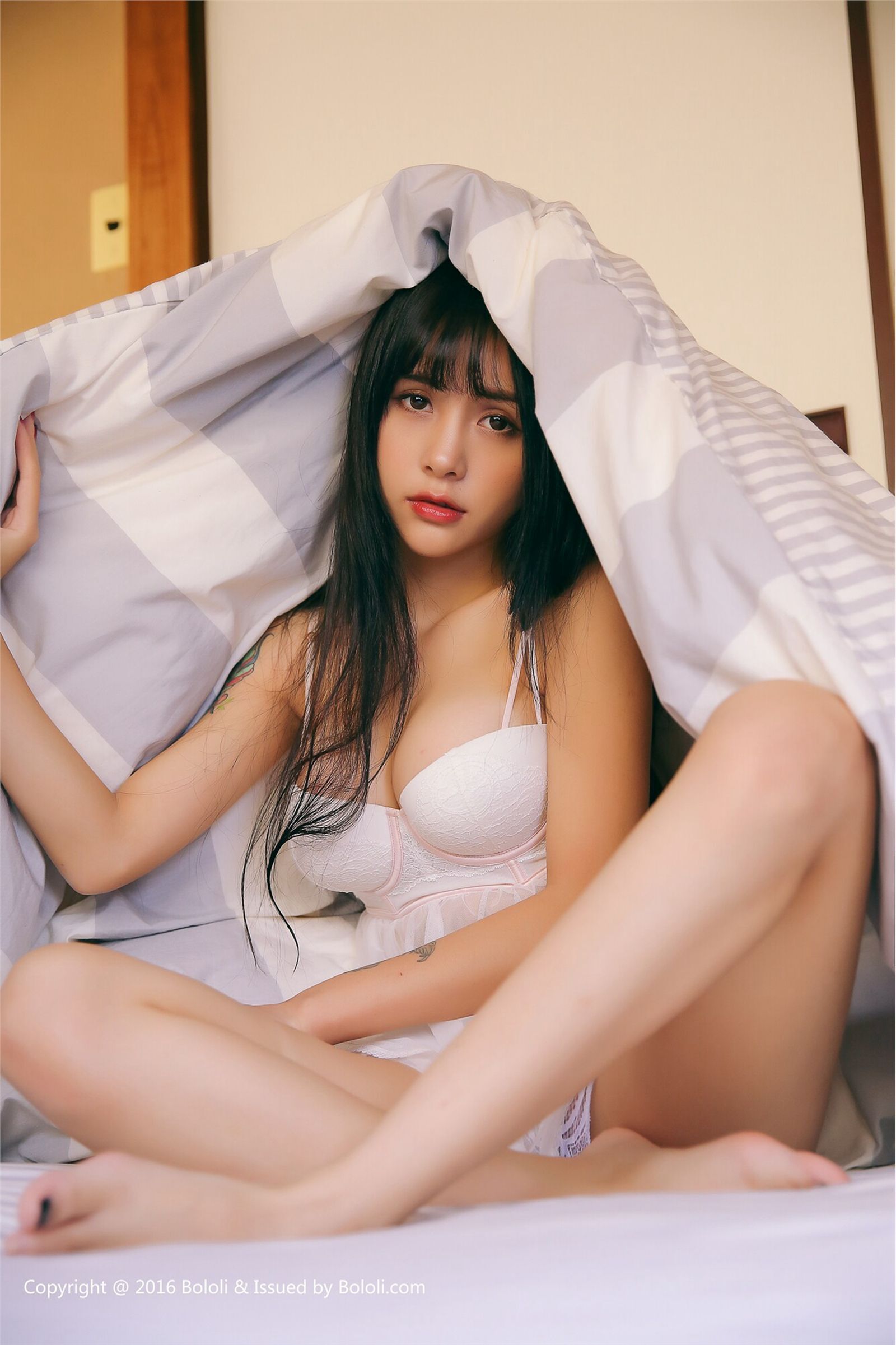 [BoLoli波萝社]2016.12.29 Vol.016 小草莓猫九